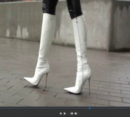 Sexy walk in shiny legging a white patent explosive GML boots