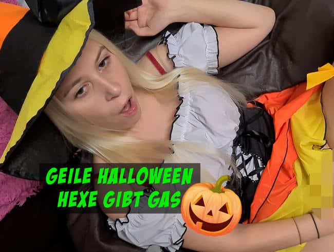 Geile Halloween Hexe gibt gas