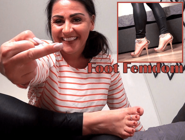 Foot Femdom