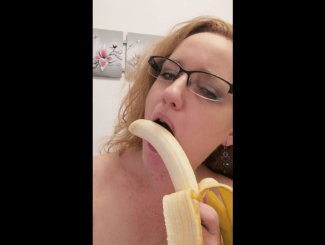 Blowjob mit einer Banane