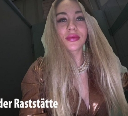 Mein geilster Piss auf der öffentlichen Toilette!
