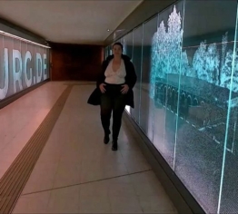 Flashing, nachts am Bahnhof