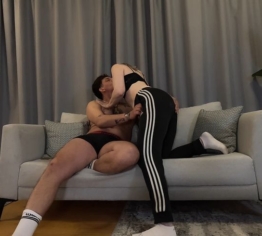 18-jähriger USER AUF DER CASTING COUCH – Gleichzeitig ABGESPRITZT ´das hatte ich noch nie!!!
